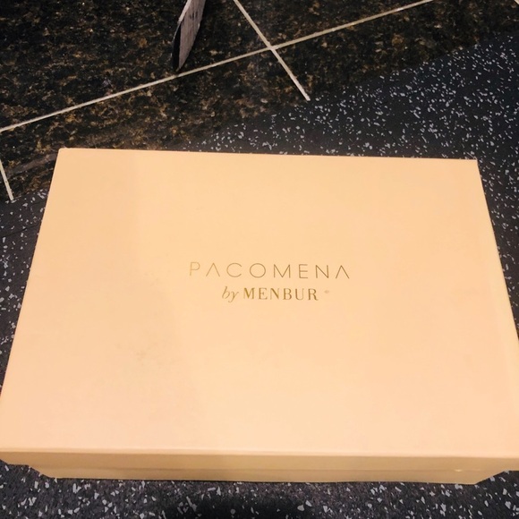 Stilettos Sparkly Champagne w/Bow Embellished-Open Toe Heels Size 40 / US10-NWT - Picture 7 of 8